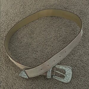 #120 Silver Buckle Beige Belt